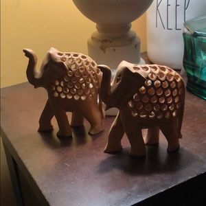 Adorable lucky carved elephants 🐘 from India